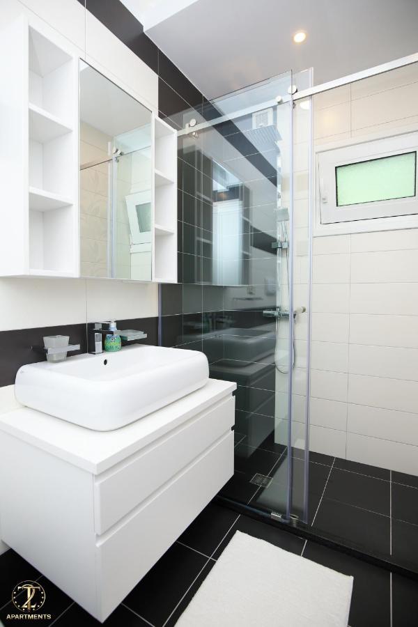 T2 City Apartments Vlore Luaran gambar