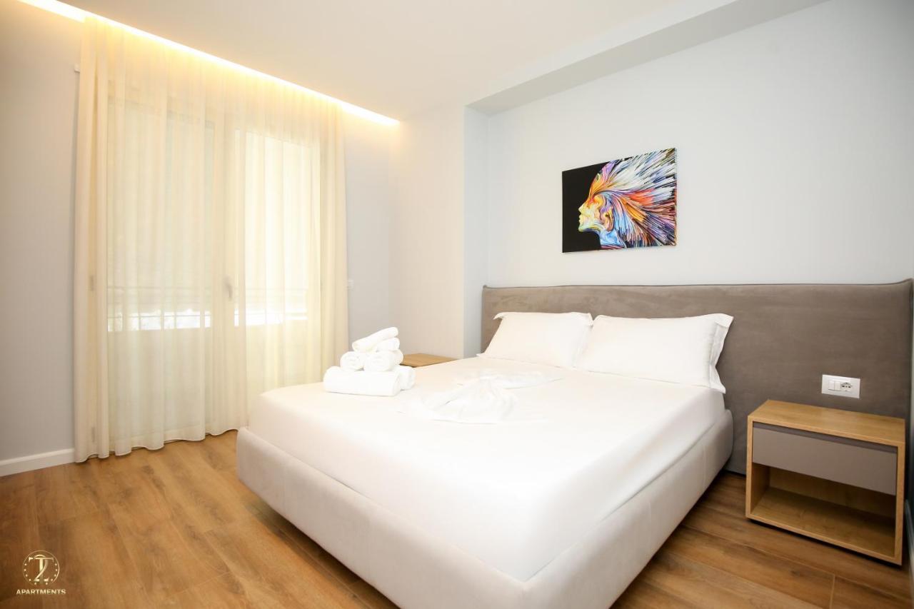 T2 City Apartments Vlore Luaran gambar